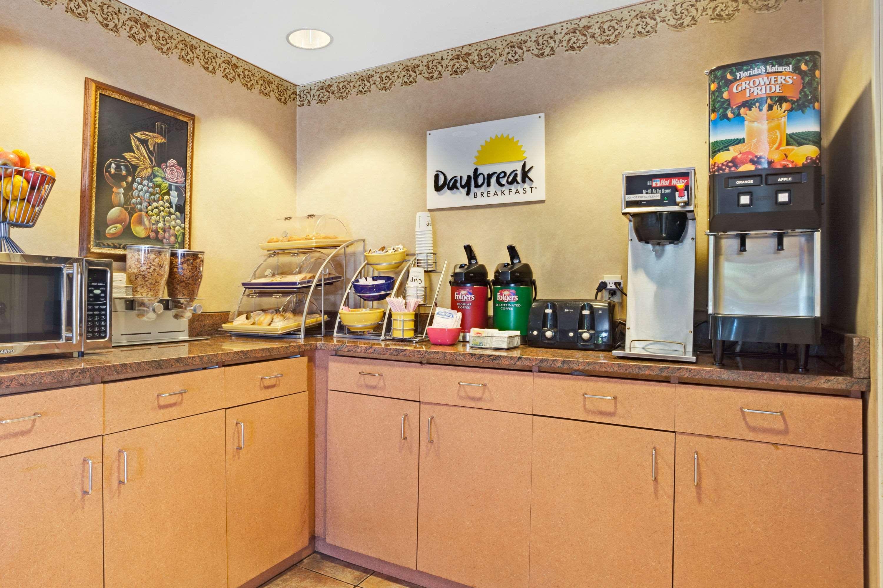 Fairbridge Inn Express Tukwila Buitenkant foto